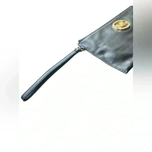 Michael Kors Large Wristlet - Picture 2 of 5